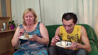 Son bangs bangs old plumper from behind