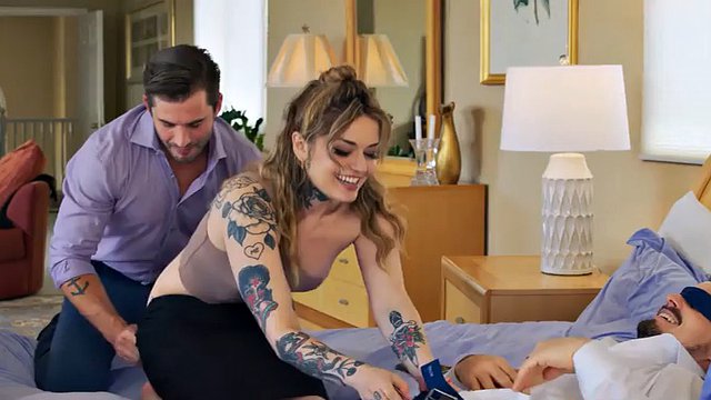Kinky MILF wife with big ass Vanessa Vega cheated on her husband while blindfolded (Nathan Bronson)