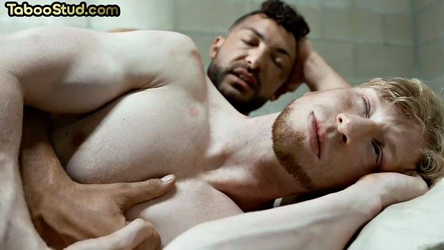 Handsome stud analpounded by muscled gay