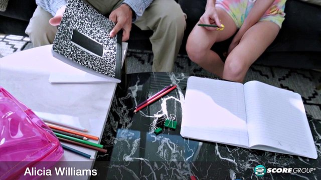 Tyler Steel Kötü Öğrenci Alicia Williams'ı Sikiyor