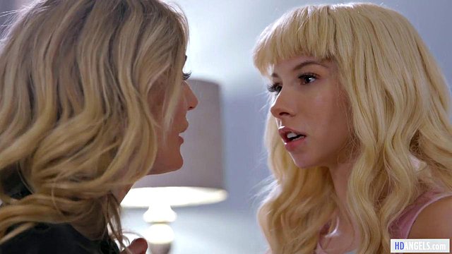 Teen Kenzie Reeves Fucks Between Mature Stepmoms Kendra James, Mona Wales
