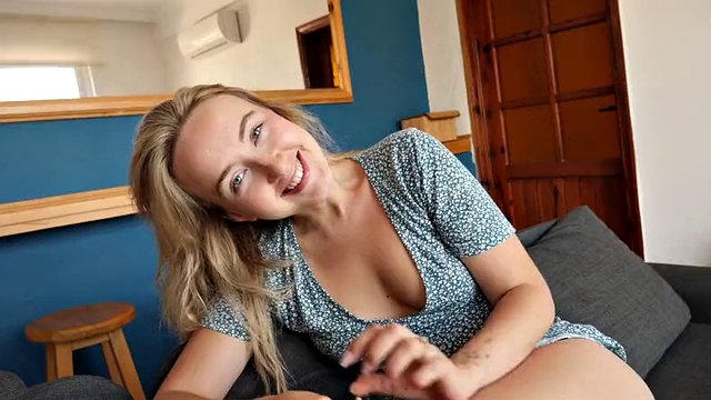 Fucking hot blonde teen on vacation