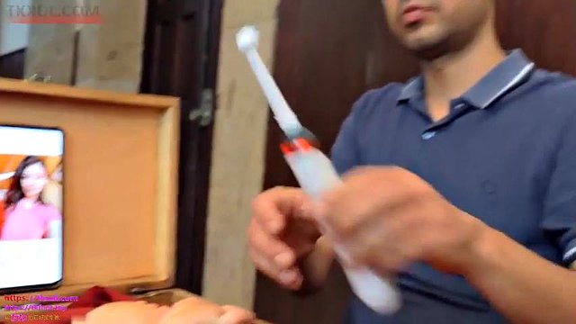 Magic Box Feet Sicking: Latina, Toy & Tickle Porn