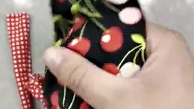 Sevimli kiraz Lylas mayoya boşalmak