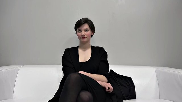 수줍은 소녀 얻을 엿