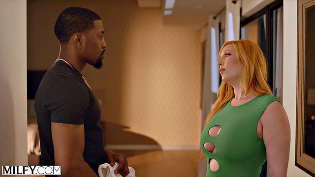 Big-Tits Milf Lauren Phillips Takes Isiah Maxwells BBC Deep in Her Ass After Craving Interracial Pounding