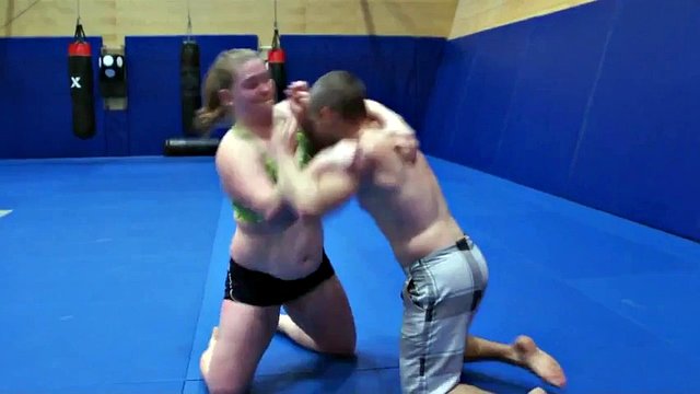 Big woman mixed wrestling