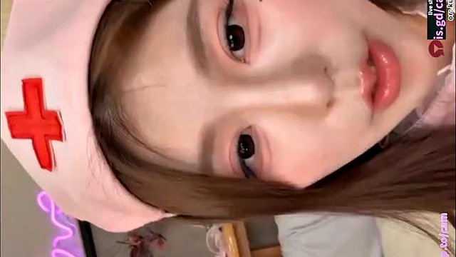 kiki dildo and squirts - is.gd/camsegs