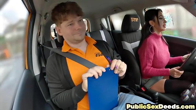 Cougar Bigtited coño con Pov en POV