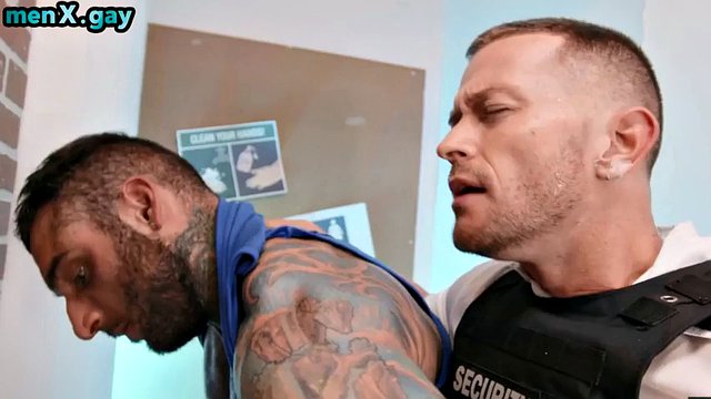 Gay bathroom man fucks glory hole bottom after deep sucking