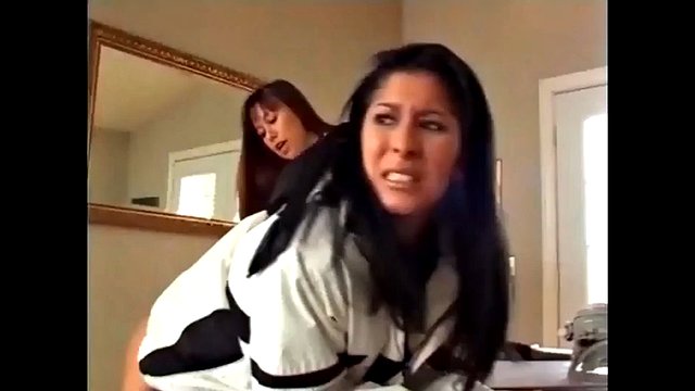 Michaela McGowen Bubble Butt Vs The wooden spoon