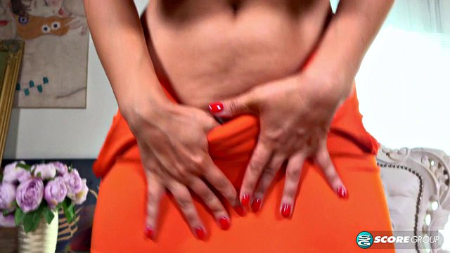 Alexia, Luna Amor & Chavon Taylor's Big Tits Striptease