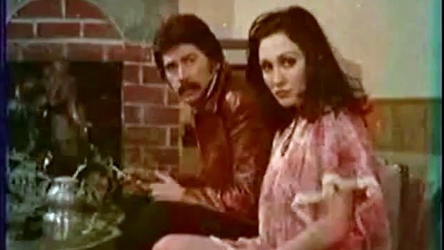 Aynur Akkarsu - Cage Follow 1979 - UNSAL EMRE - TURKISH