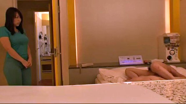 Hotel Maid
