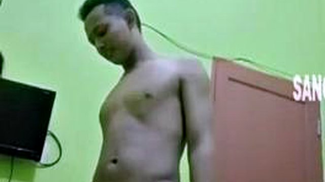Shemale entoq and boys handsome