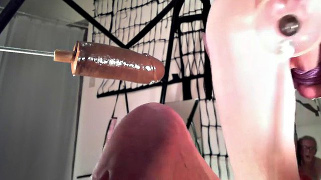 Fucking machine 1 is a dildo