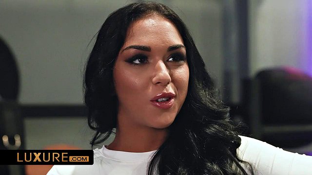 Gym Pickup Sparks Ebony Home Threesome with Black Angel