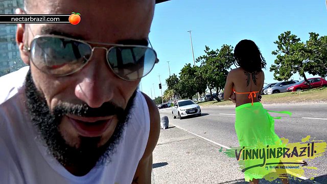 Poté, co vyzvedl herečku na ulici v Brazílii, vzal ji do svého bytu pro pořádný kurva - Mih Ninfetinha