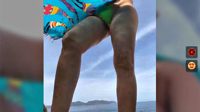 Alimela on beach play pussy and fuck dildo to squirt pt5