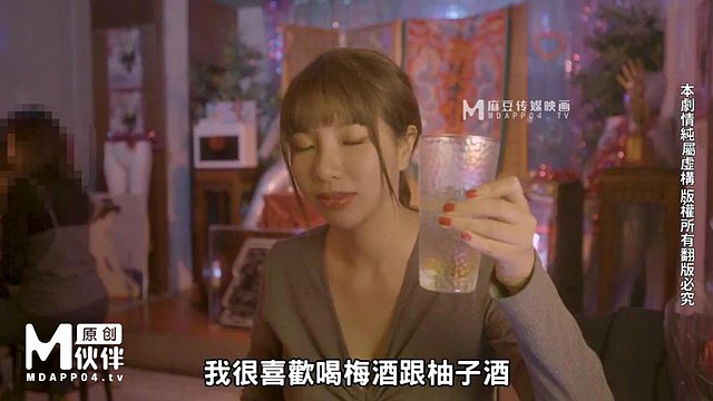 L'asian è stato scopato così forte: pompino, porno dilettante e ebano