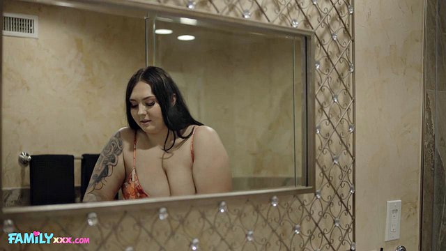 Curvy Stepsis Jadynn Stone Has A Hot Deep Fantasy - Apollo Banks