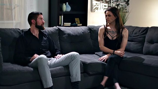 Jenna Creed Happily Accepts Divorced Dad s Advances