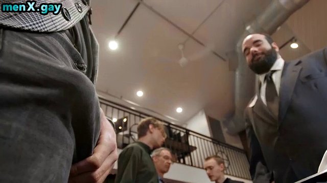 Twink barebacks gaping man at party after getting caught