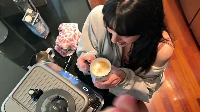 Vera King Freeuse Surprise Facial Compilation #2
