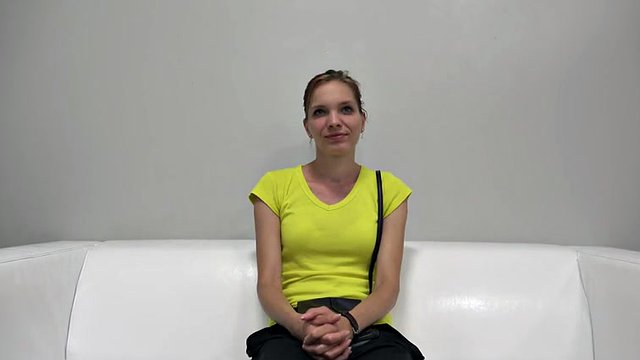 Thin teen brunette wrecked on her first casting
