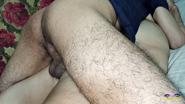 Indisk mamma fitte fis første gang desi mamma ingen hårete armhulen fitte knulle og fise