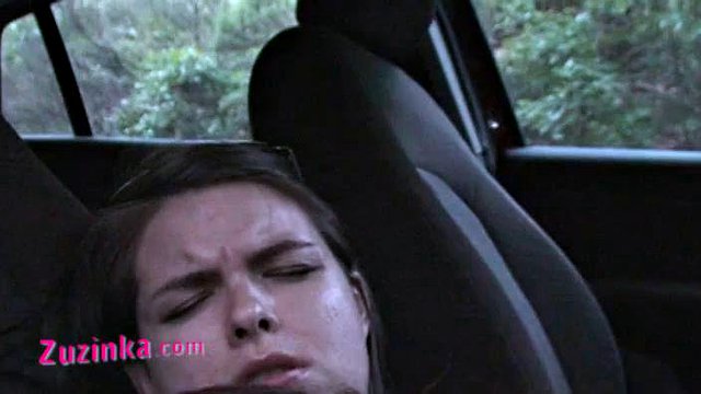 Zuzinka masturbates until orgasm in the car: Amateur, Brunette & Masturbation Porn