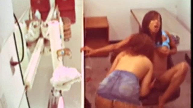 Lesbos caught eating pussy
