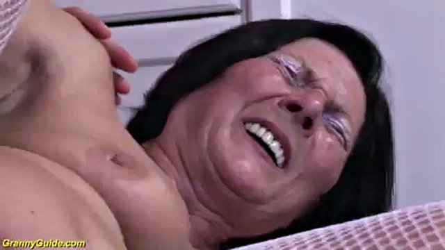 Granny ft. Margo T: Big Tits, Blowjob & Cumshot Porn