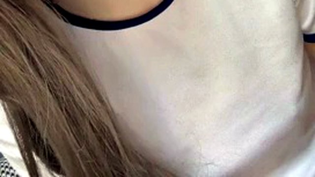 This is the real school beauty, [Guangzhou University Student] star is here~ I am willing to be inferior, the purity index of China's live broadcast is extremely high, this girl is so sweet, her pussy is so pink (3)