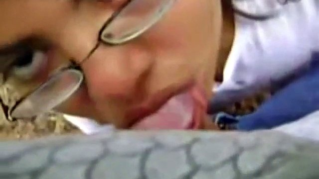 Indian sucking a hard cock
