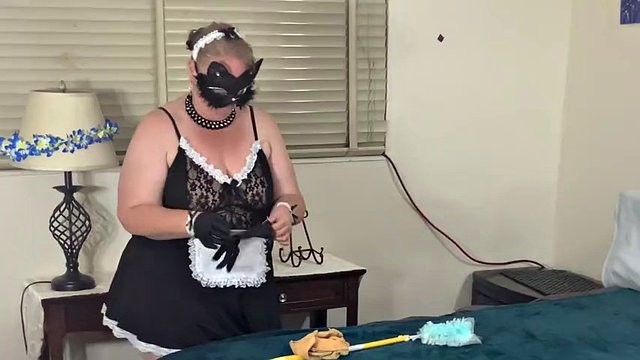 Big ass, big tits, hot blonde milf, BBW mom (maid fucked), black guy fucking maid, big wet juicy pussy and cum in mouth) SSBBW