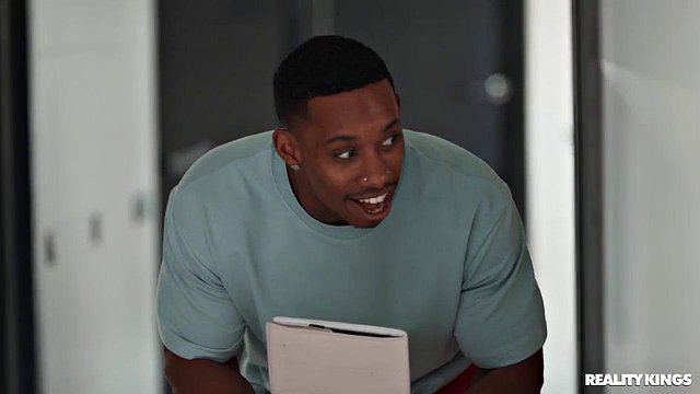 Amirah Adara Handjobs Jesus Reyes Big Cock Cumshot