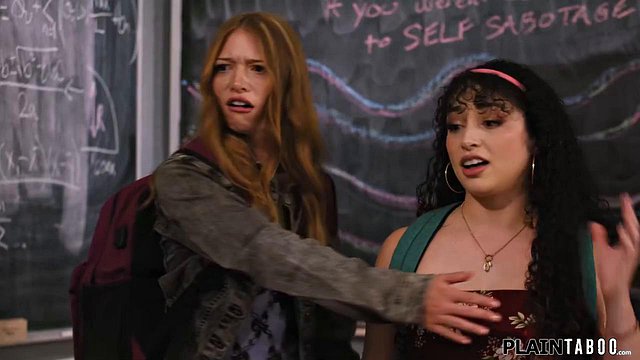 Vous ne pouvez pas nous demander de vous baiser pour obtenir de l'aide, nous sommes vos étudiants ! ft. Will Pounder, Pixie Smalls et Myra Moans : porno