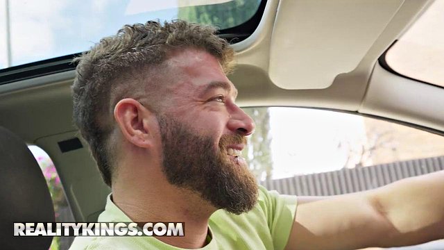 REALITY LINGS - Angelique Lapiedra wird von Xander auf der Straße abgeholt und gibt ihm ein Happy End