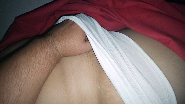 massaging my wife's fat and hairy pussy