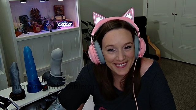 MILF gamer overview Flying High futa porn game Part 1