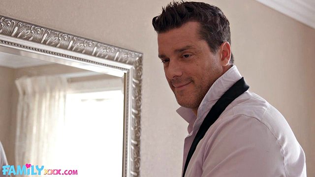 Vanessa Moon's Small Tits Tease Stepdad Ramon Nomar