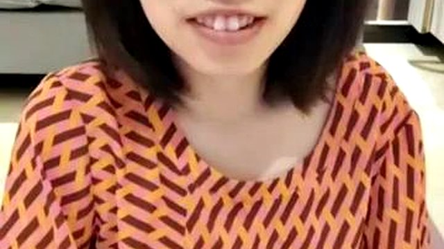 (QXYQXY) CHINESE WIFE LIVE MASTURBATION: Amateur, Milf & Solo Porn