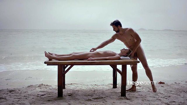 Herge 1 - erstaunliche Muschi -Massage