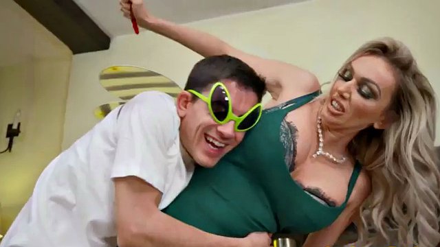 Big boobs MILF rides little guy after blow and handjob