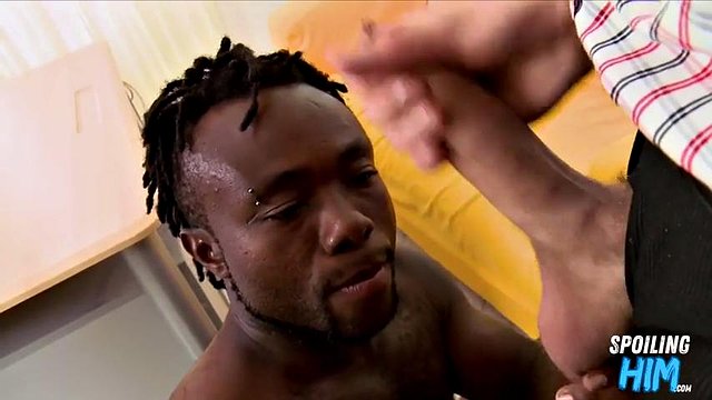 Nasty ebony guy assfucked at casting