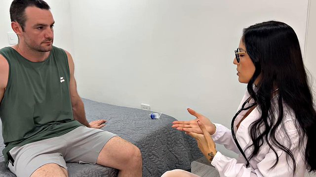 Hentai Latina Doctor Andres Acosta Milks Samples at Sperm Bank