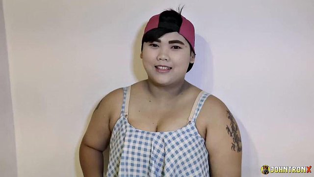 JohnTronX - Hardcore sex with a hot Thai amateur fatty: Blowjob, Doggy & Cowgirl Porn