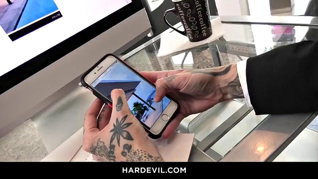 Bald Girls Riley Nixon And Leigh Raven Assfucked By Big Dick - Owen Gray