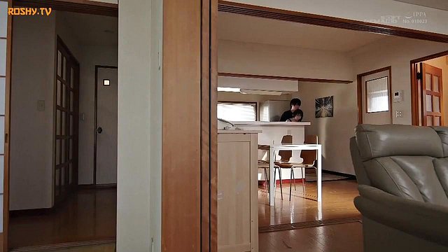 sisterswims: pornô amador, gata e maiô